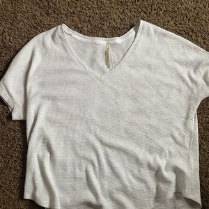 Aritzia (the group by babaton) never worn waffle t shirt